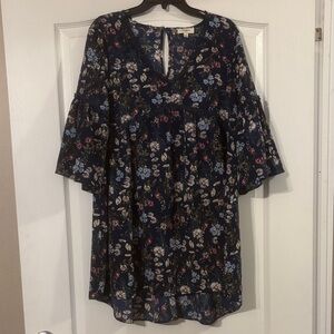Umgee Blue Floral Patterned Top